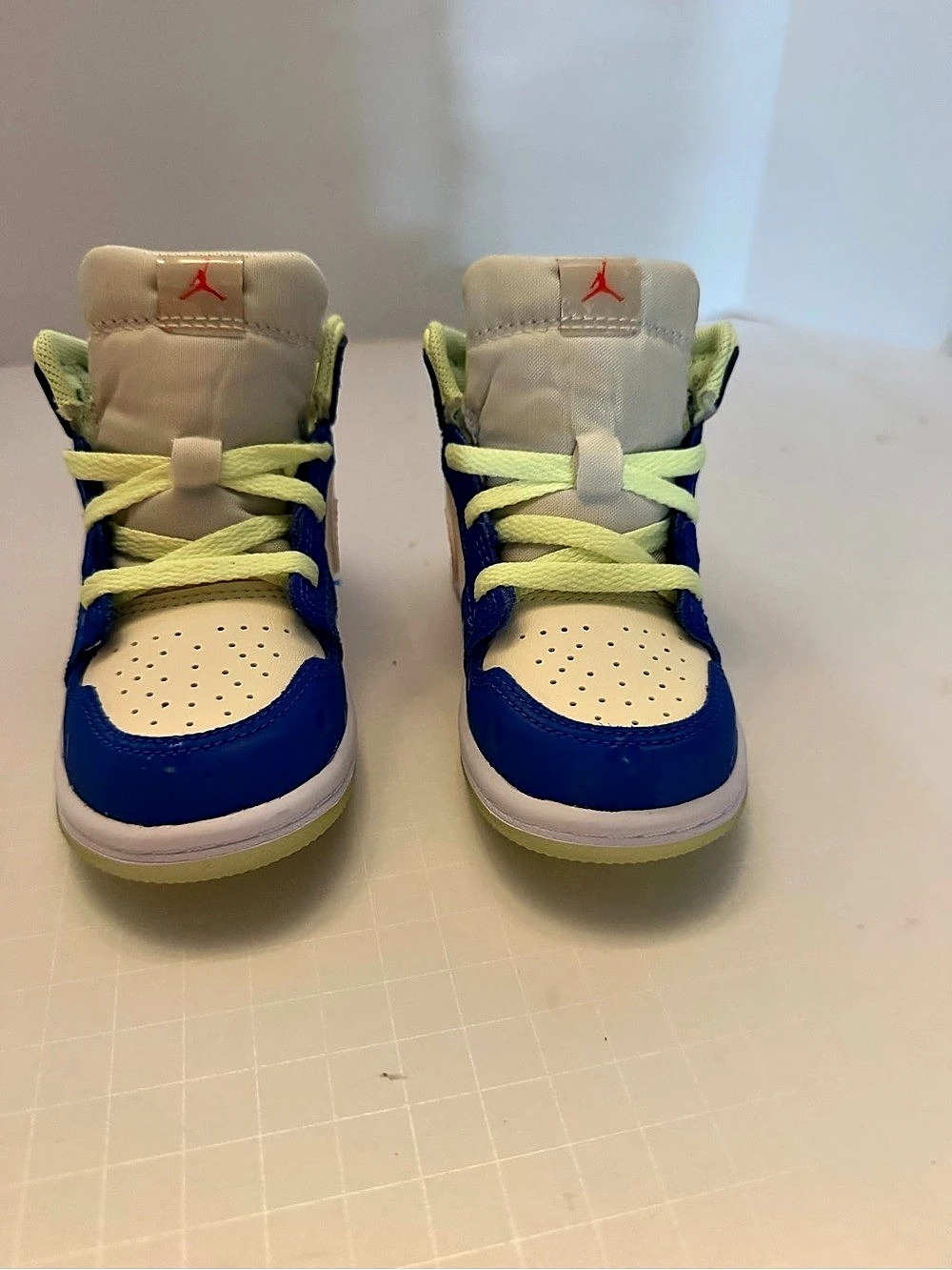 Jordan 1 Mid SE Blue & Green Unisex US 7C New in Box.